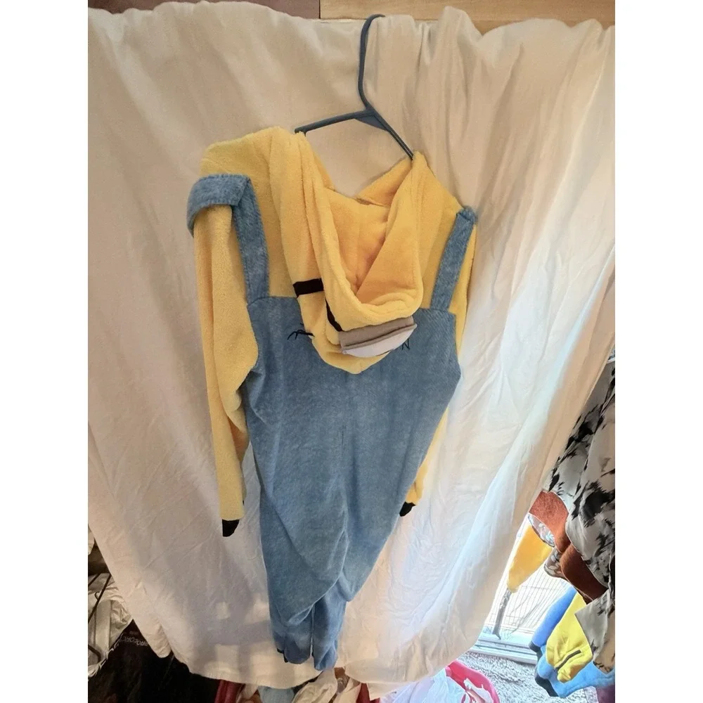Despicable Me 3 Stuart Costume Pajamas NWT 16/18 costume